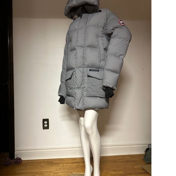 NWT Made in Canada Goose Armstrong Down Parka Silver Grey Puffer Jacket Coat - Picture 4 of 8